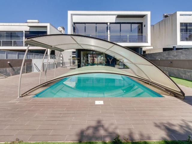 Casa venda em Azeitão (São Lourenço e São Simão), Setúbal