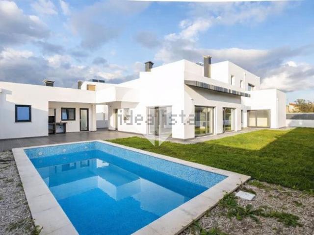 Casa venda em Azeitão (São Lourenço e São Simão), Setúbal
