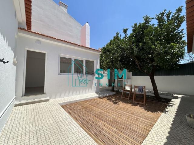 Casa venda em Azeitão (São Lourenço e São Simão), Setúbal