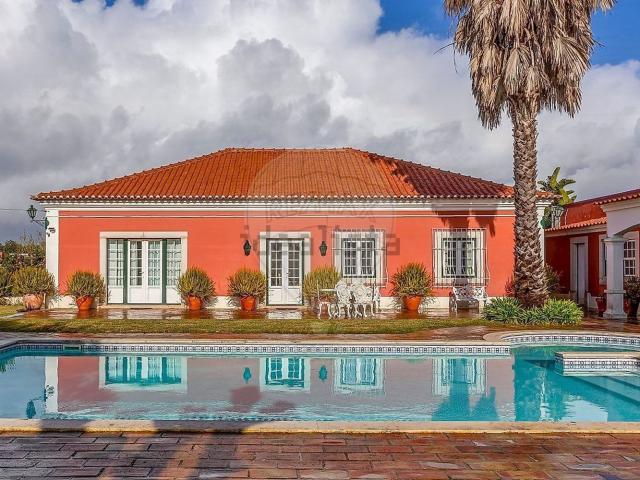 Casa venda em Azeitão (São Lourenço e São Simão), Setúbal