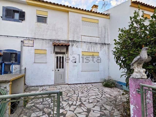 Casa venda em Azeitão (São Lourenço e São Simão), Setúbal