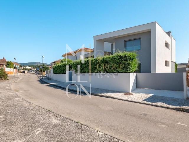 Casa venda em Azeitão (São Lourenço e São Simão), Setúbal