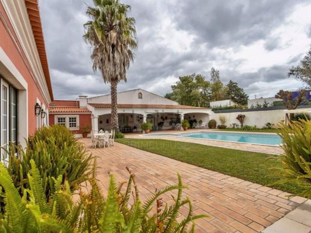 Casa venda em Azeitão (São Lourenço e São Simão), Setúbal