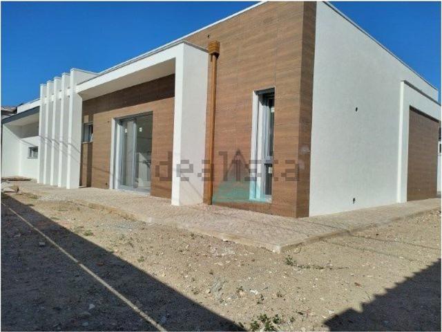 Casa venda em Azeitão (São Lourenço e São Simão), Setúbal