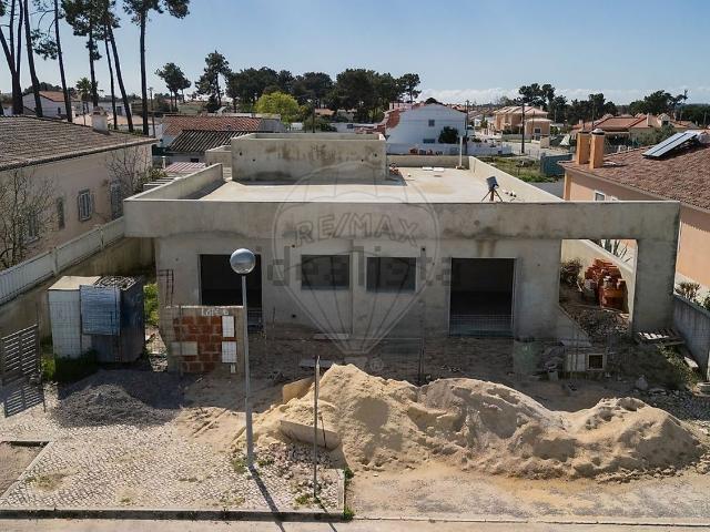 Casa venda em Azeitão (São Lourenço e São Simão), Setúbal