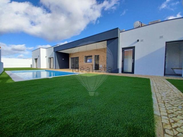 Casa venda em Azeitão (São Lourenço e São Simão), Setúbal