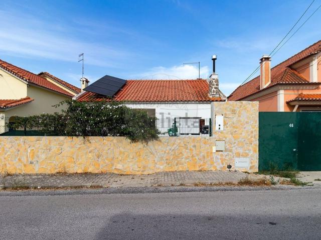 Casa venda em Azeitão (São Lourenço e São Simão), Setúbal