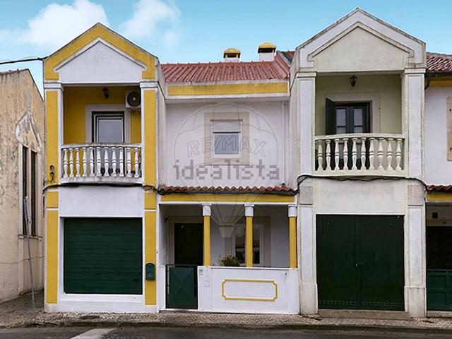 Casa venda em Azeitão (São Lourenço e São Simão), Setúbal