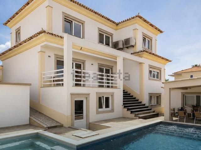 Casa venda em Azeitão (São Lourenço e São Simão), Setúbal
