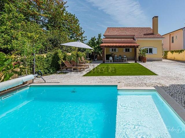 Casa venda em Azeitão (São Lourenço e São Simão), Setúbal