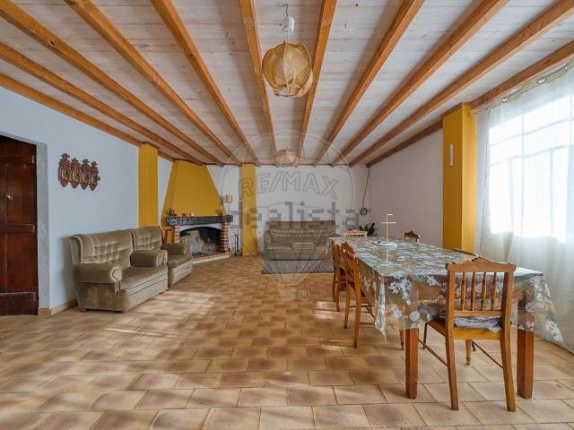 Casa venda em Casais de Maria Delfina, Santarém