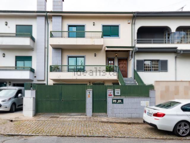 Casa venda em Monte Branco, Gondomar