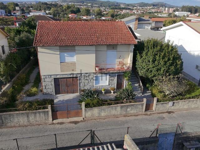 Casa venda em Lagoços, Gavião