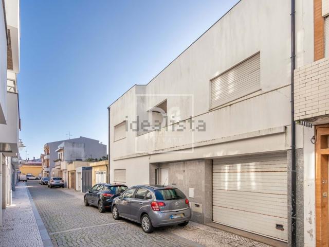 Casa venda em A Ver-o-mar, Porto