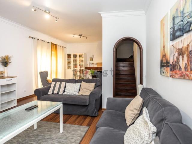 Casa venda em Fontaínhas, Moita