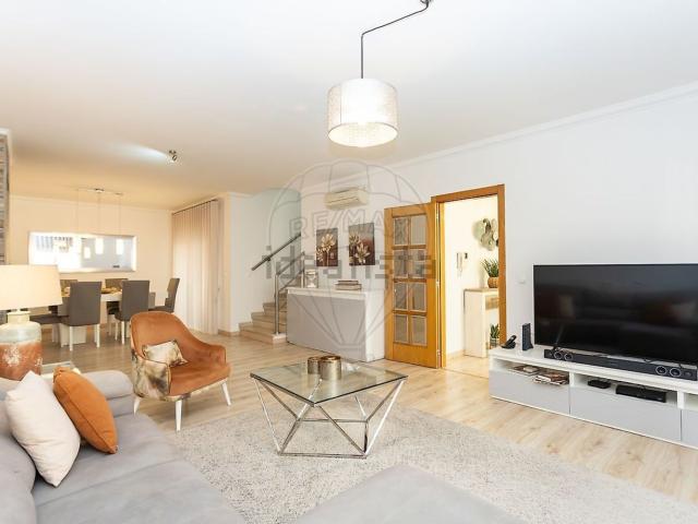 Casa venda em Moita, Baixa Da Banheira