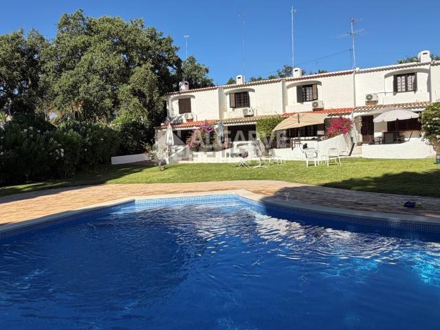 Casa venda em Albufeira e Olhos de Água, Albufeira