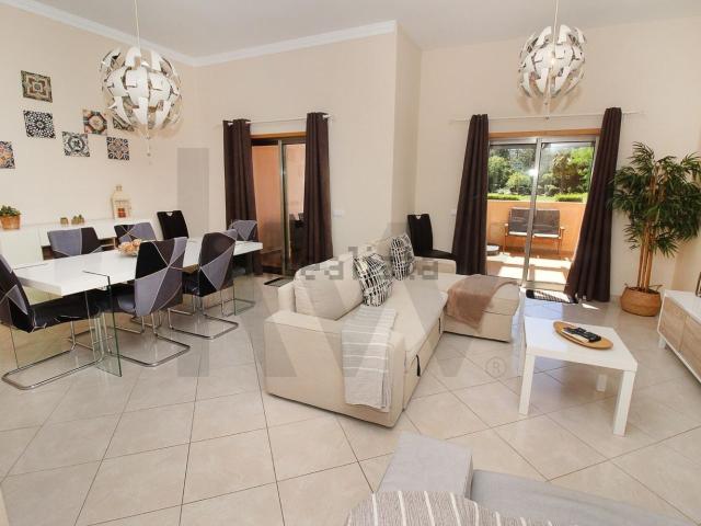 Casa venda em Albufeira e Olhos de Água, Albufeira