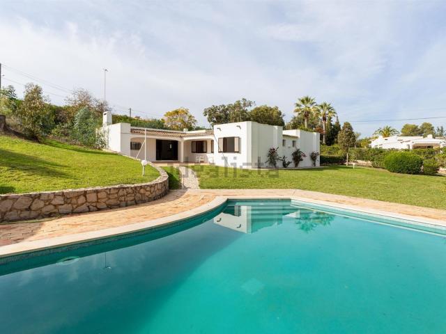 Casa venda em Albufeira e Olhos de Água, Albufeira