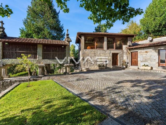 Casa venda em Quintães, Terras de Bouro