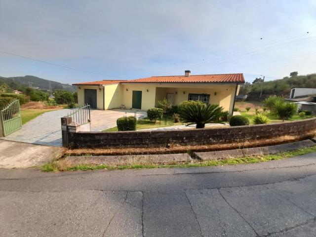 Casa venda em Balugães, Barcelos