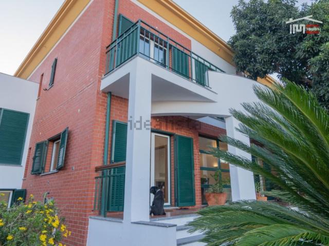 Casa venda em Ribeira Acima, Oeiras