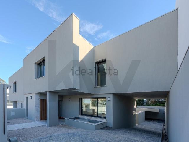 Casa venda em Leceia, Oeiras