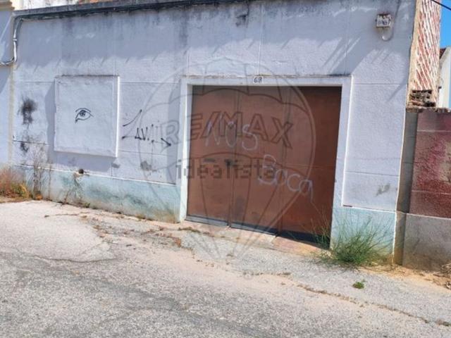 Casa venda em Bairro das Palmeiras, Barreiro