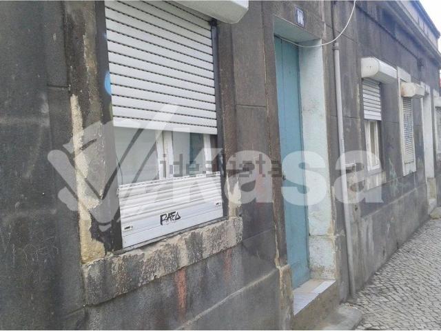 Casa venda em Bairro Ferroviário, Barreiro