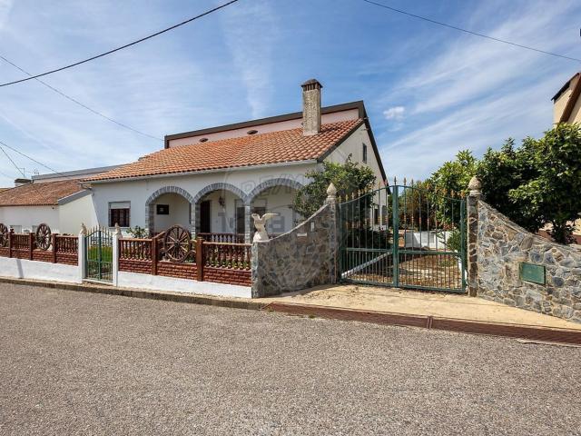 Casa venda em Água Travessa, Abrantes