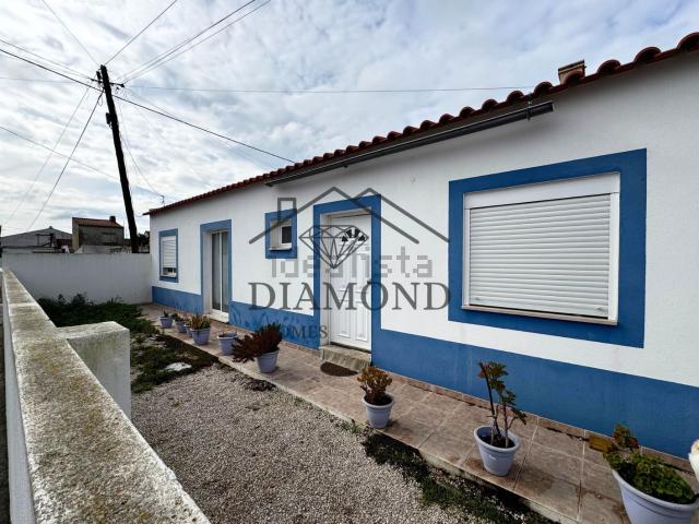 Casa venda em Cortiçóis, Almeirim