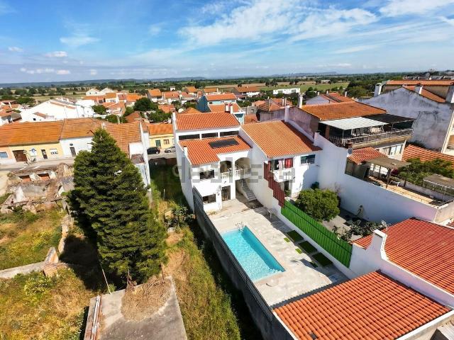 Casa venda em Cortiçóis, Almeirim