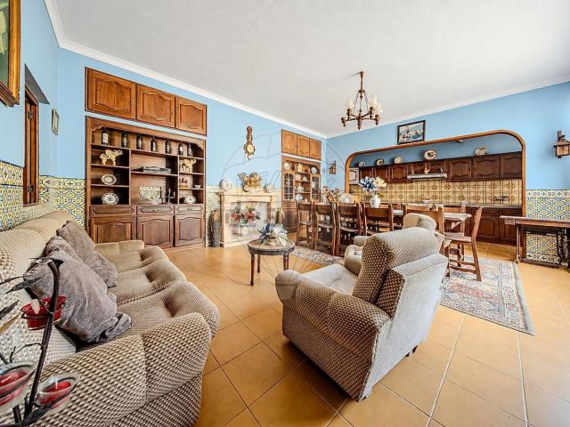 Casa venda em Cortiçóis, Almeirim