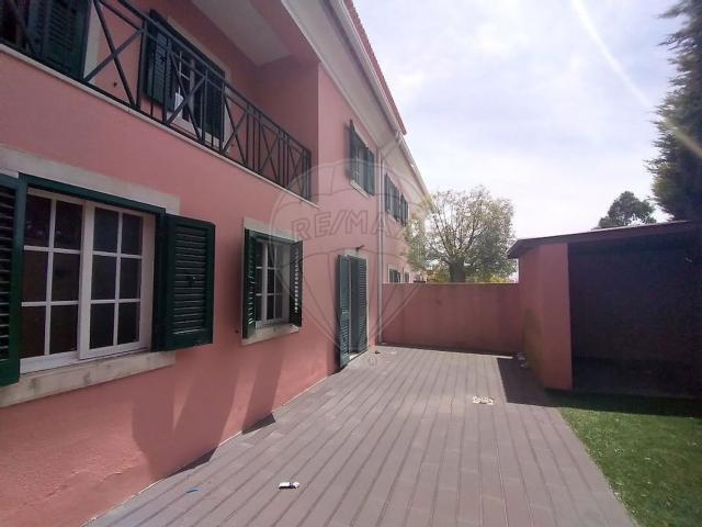 Vivenda venda em Albarraque, Sintra
