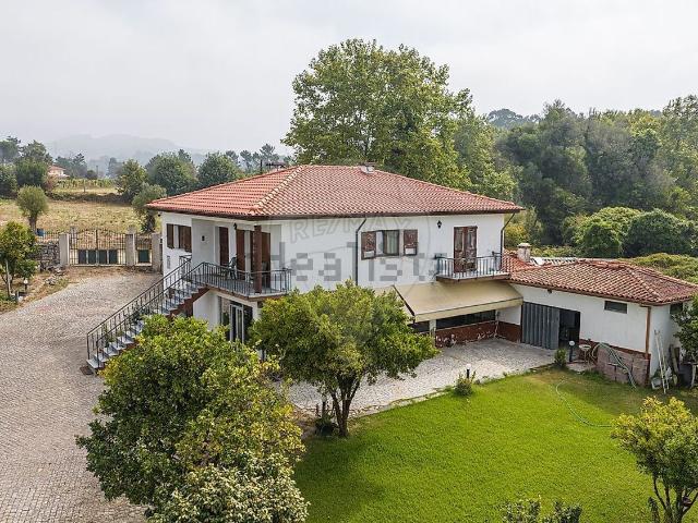 Casa venda em Amares, Braga