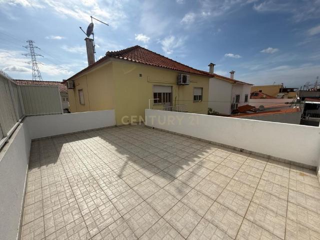 Casa alugar em Quinta do Conde, Sesimbra