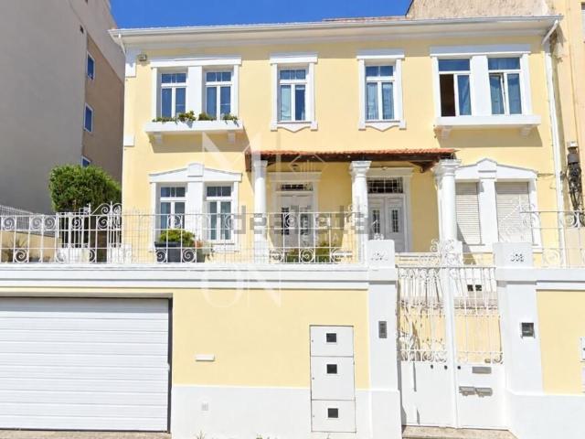 Casa venda em Corticeira, Porto