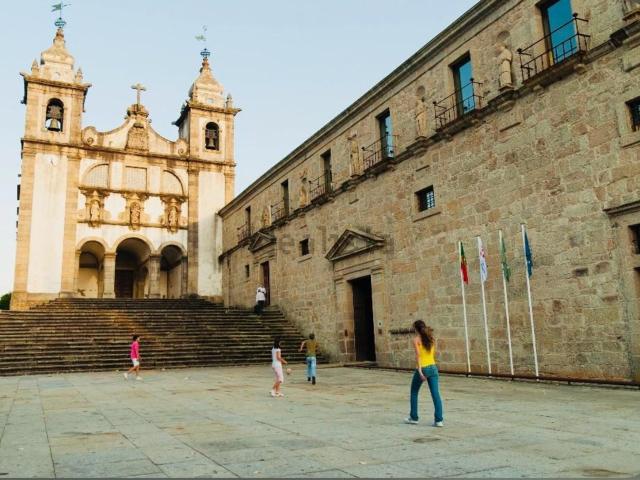 Casa alugar em Bouro (Santa Maria), Amares