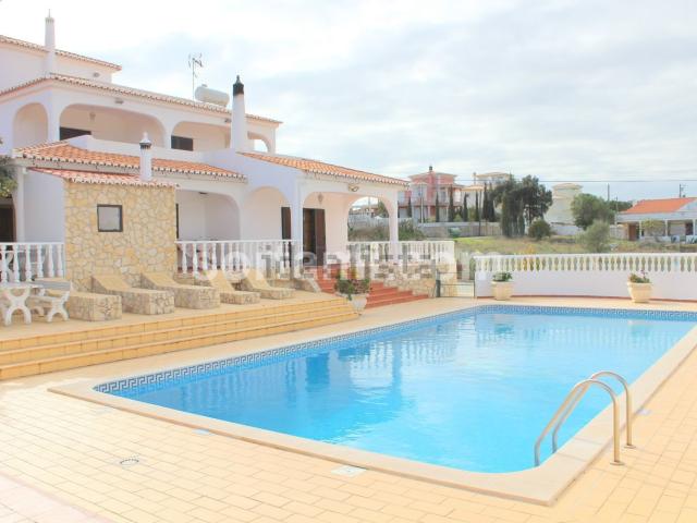 Casa venda em Albufeira e Olhos de Água, Albufeira