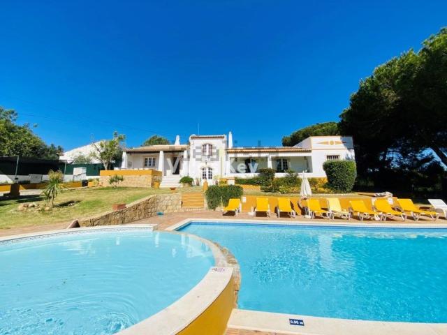 Casa venda em Albufeira e Olhos de Água, Albufeira