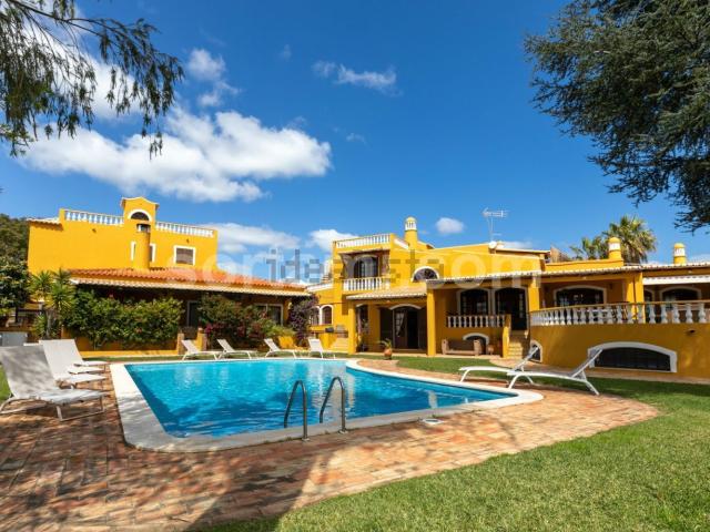 Casa venda em Albufeira e Olhos de Água, Albufeira