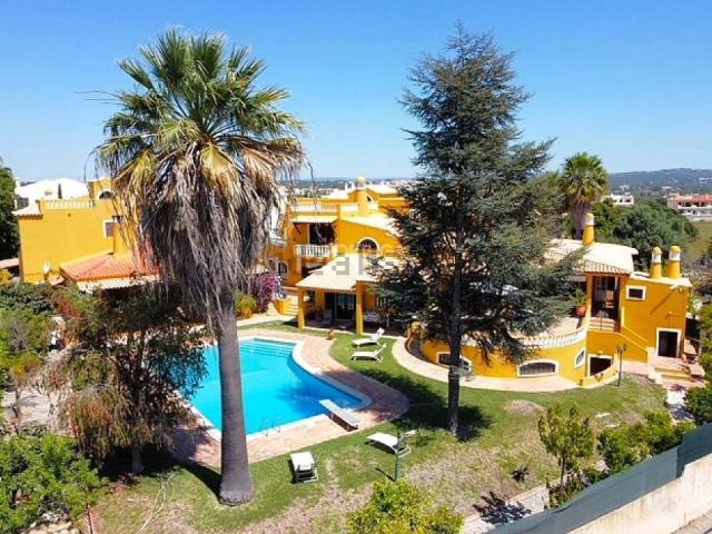 Casa venda em Albufeira e Olhos de Água, Albufeira