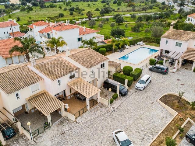 Casa venda em Albufeira e Olhos de Água, Albufeira