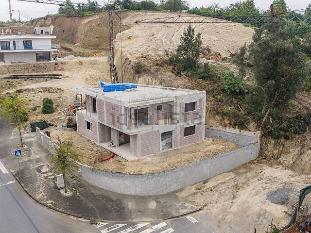 Casa venda em Celorico De Basto, Braga