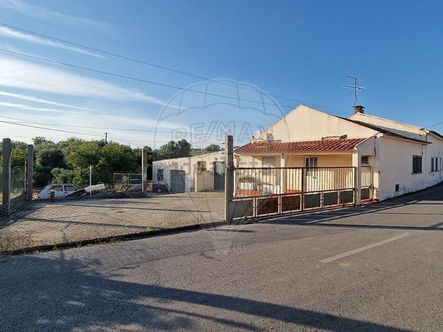 Casa venda em Casével e Vaqueiros, Santarém
