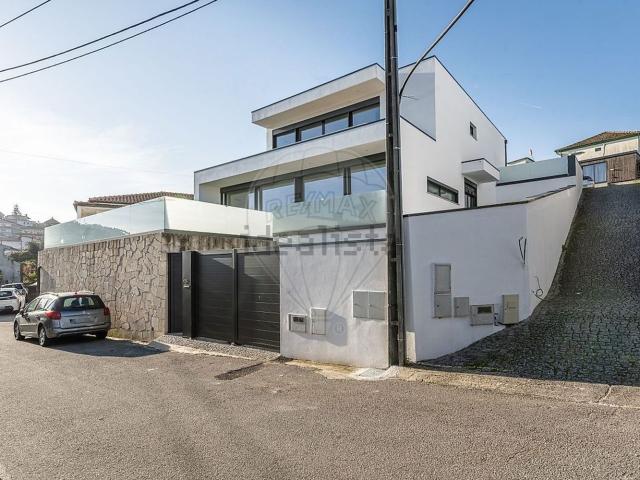 Casa venda em Gavião, Braga