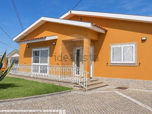 Casa venda em Bustos, Troviscal e Mamarrosa, Oliveira do Bairro