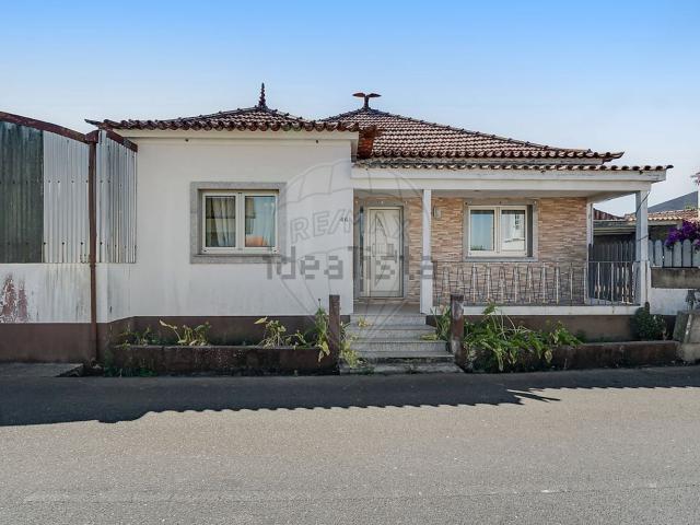Casa venda em Oliveira Do Bairro, Aveiro