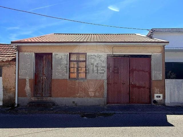 Casa venda em Oliveira Do Bairro, Aveiro