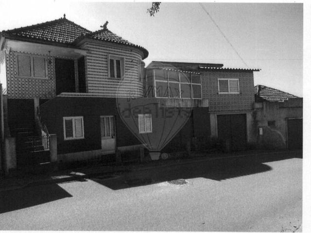 Casa venda em Oliveira Do Bairro, Aveiro